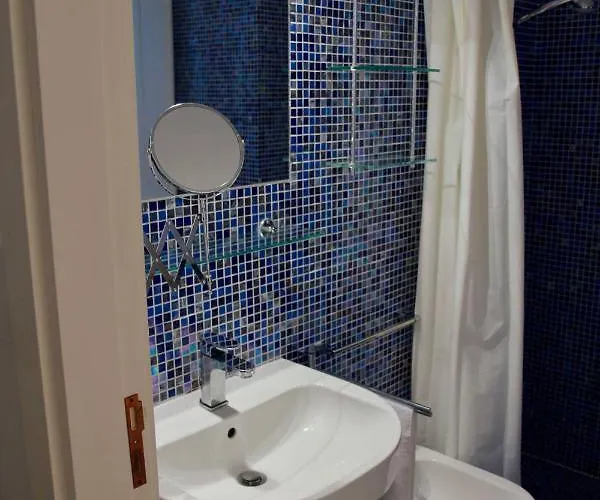 Casa Mirabella アパート